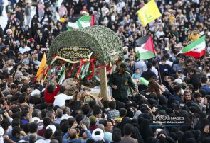 ایران رنگ و بوی شهدا می‌گیرد